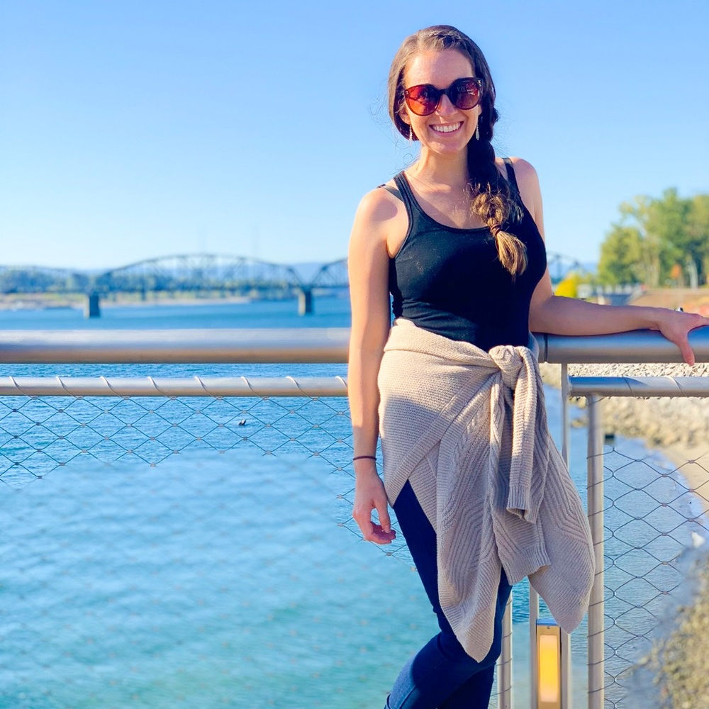 Meet your Posher, Mallory